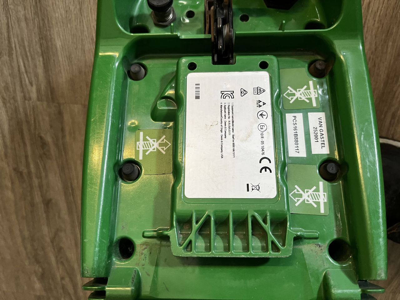 Starfire 6000 type 600 HA/S171 dual antenna RTK