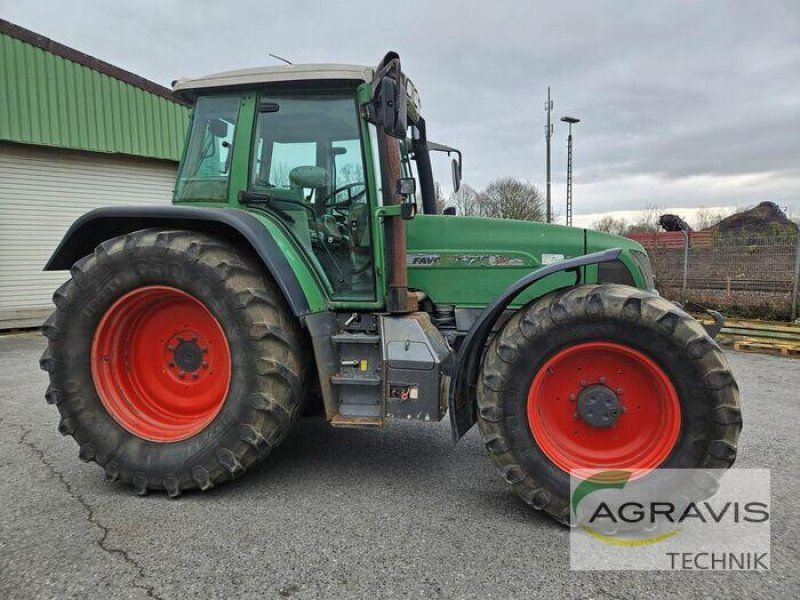 Fendt FAVORIT 716 VARIO