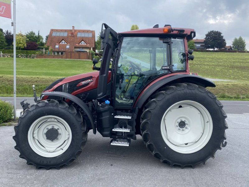 Valtra G135 VERSU