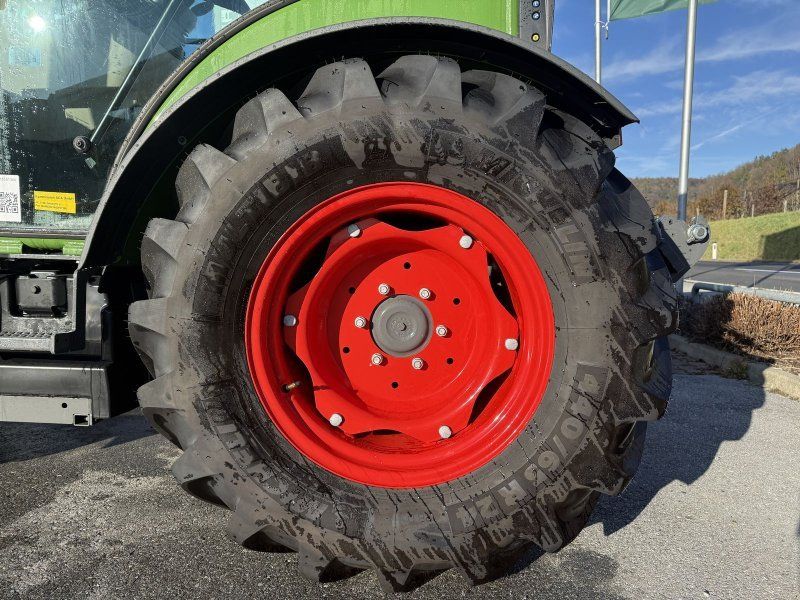 Fendt 211 Vario V (Gen3)