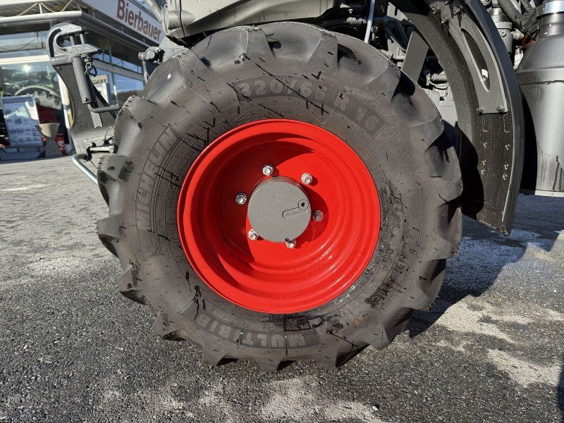 Fendt 211 Vario V (Gen3)