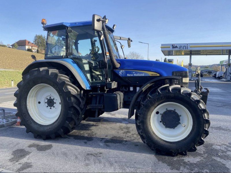 New Holland TM 150