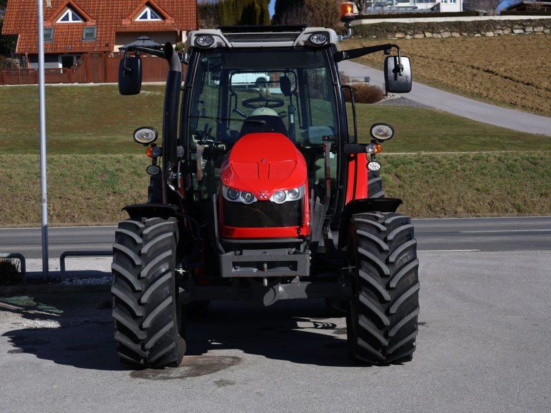 Massey Ferguson 5609 Dyna-4 ES-Panoramic