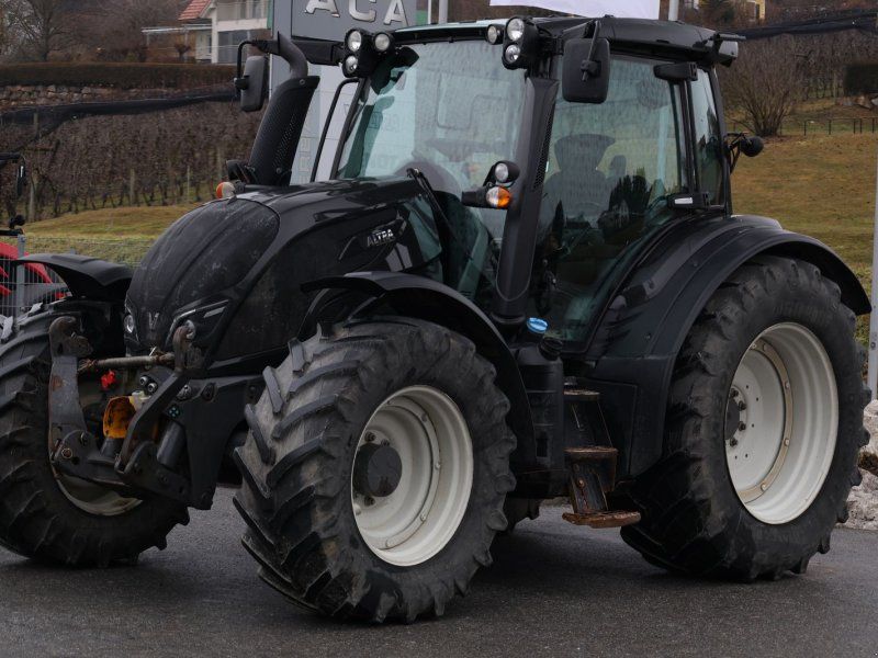 Valtra N154e Versu