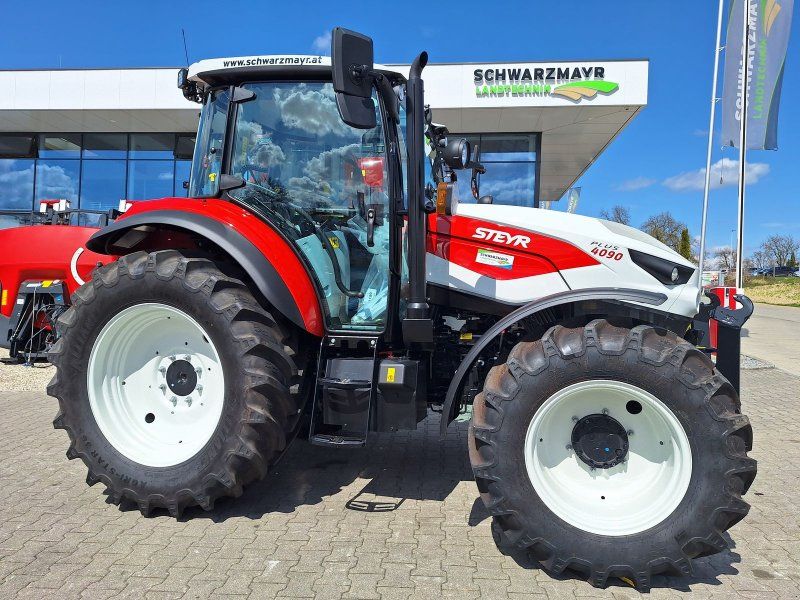 Steyr 4090 PLUS