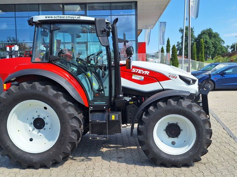 Steyr 4100 PLUS