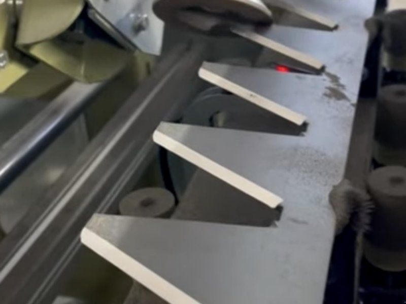 Blesoma Cube Grinder