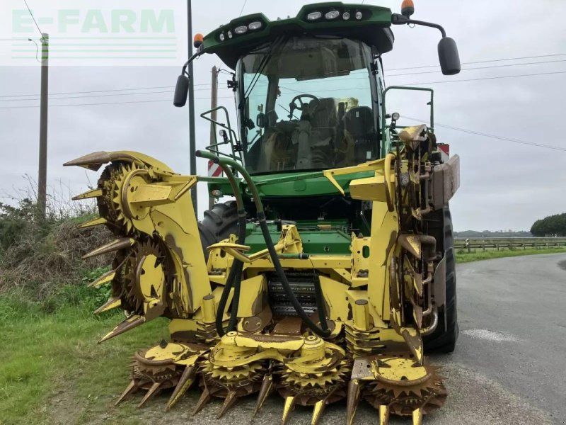 John Deere ensileuse  8500 4rm