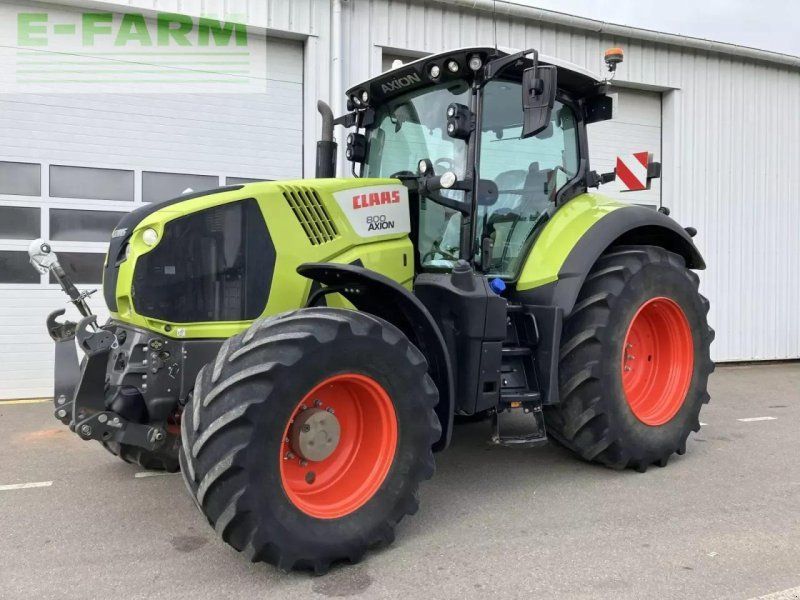 Claas axion 800 sur mesure