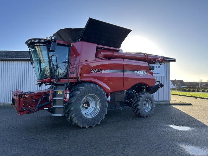 Case IH AXIAL FLOW 9240