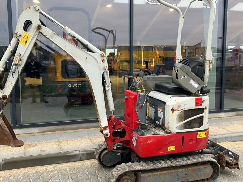 Takeuchi TB210R TB210R