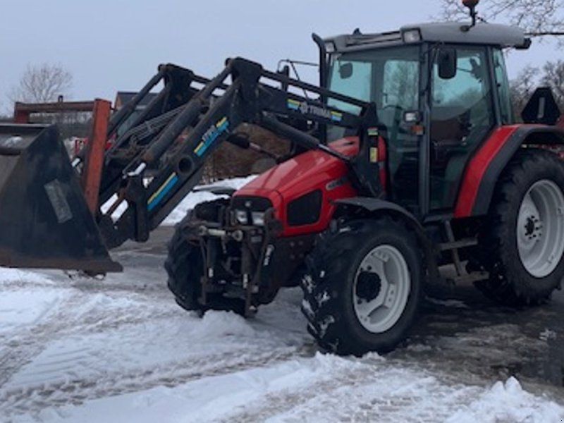 Massey Ferguson 4245