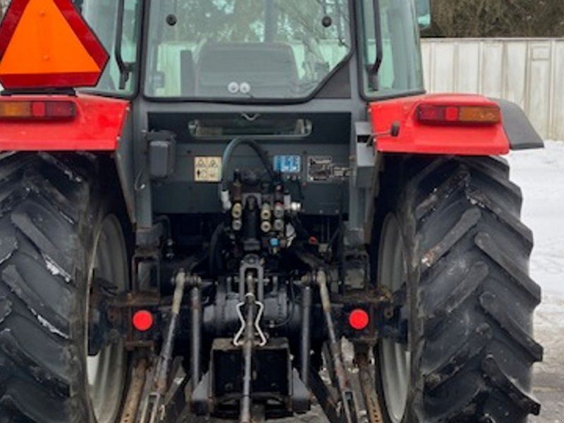 Massey Ferguson 4245