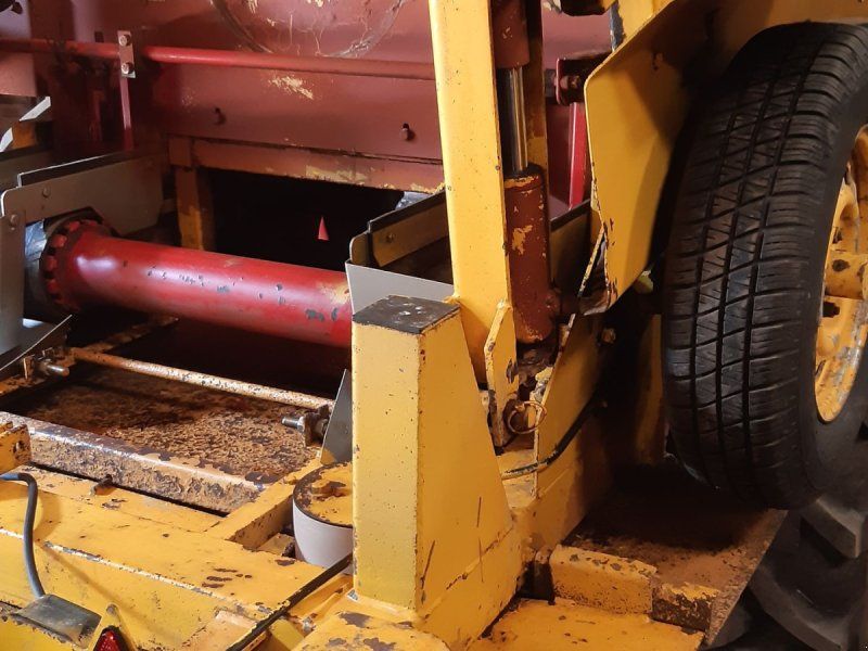 Bredal B 4 S Velholdt maskine som kan køre ned til 150 cm sporvidde