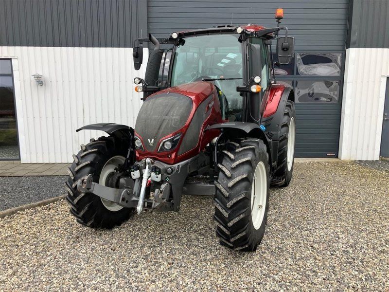 Valtra N104 H5