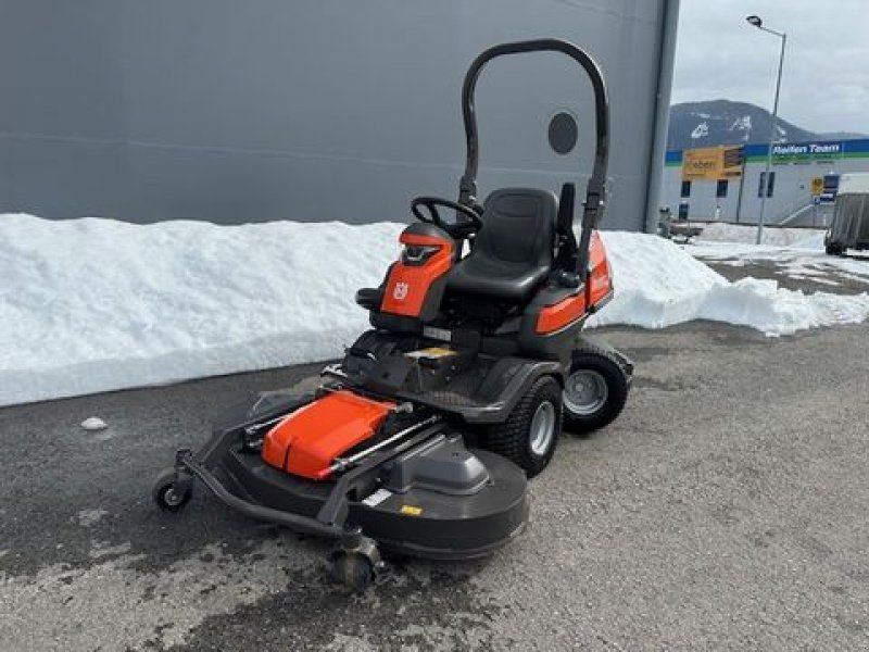Husqvarna Kommunalrider P524X EFI mit R137cm, Vorführer