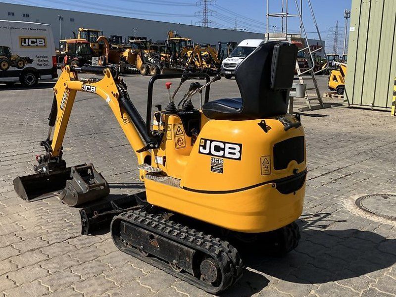 JCB 8008 CTS