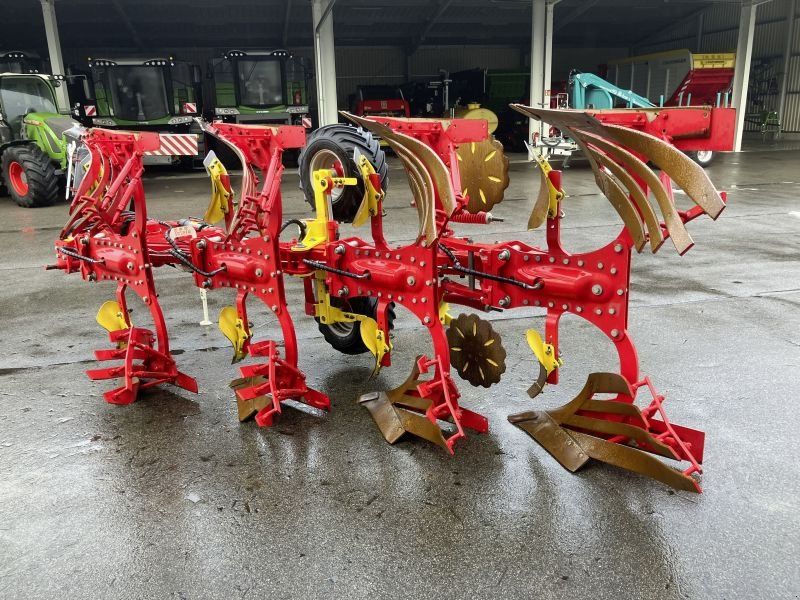 Pöttinger SERVO 3000 PLUS NOVA 4-SCHARIG