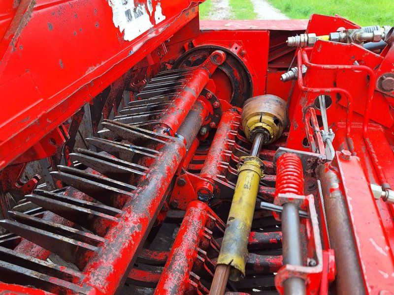 Pöttinger Ernteprofi II