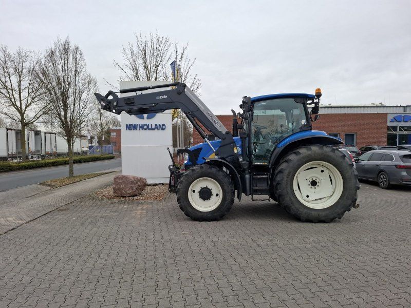New Holland T6020 Elite