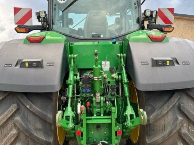 John Deere 7 R 330
