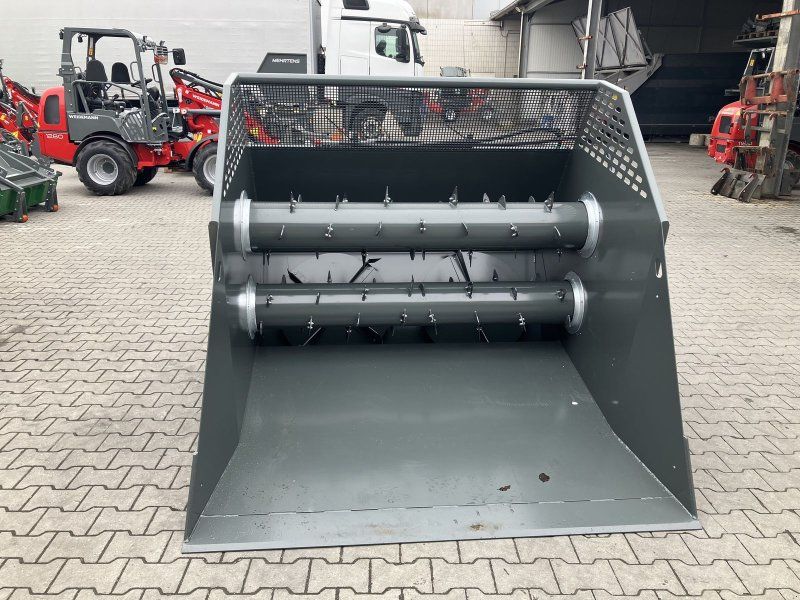 Mehrtens Strohhexe mit Breitstreutellern