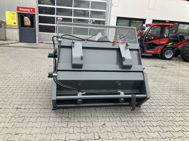 Mehrtens Strohhexe mit Breitstreutellern