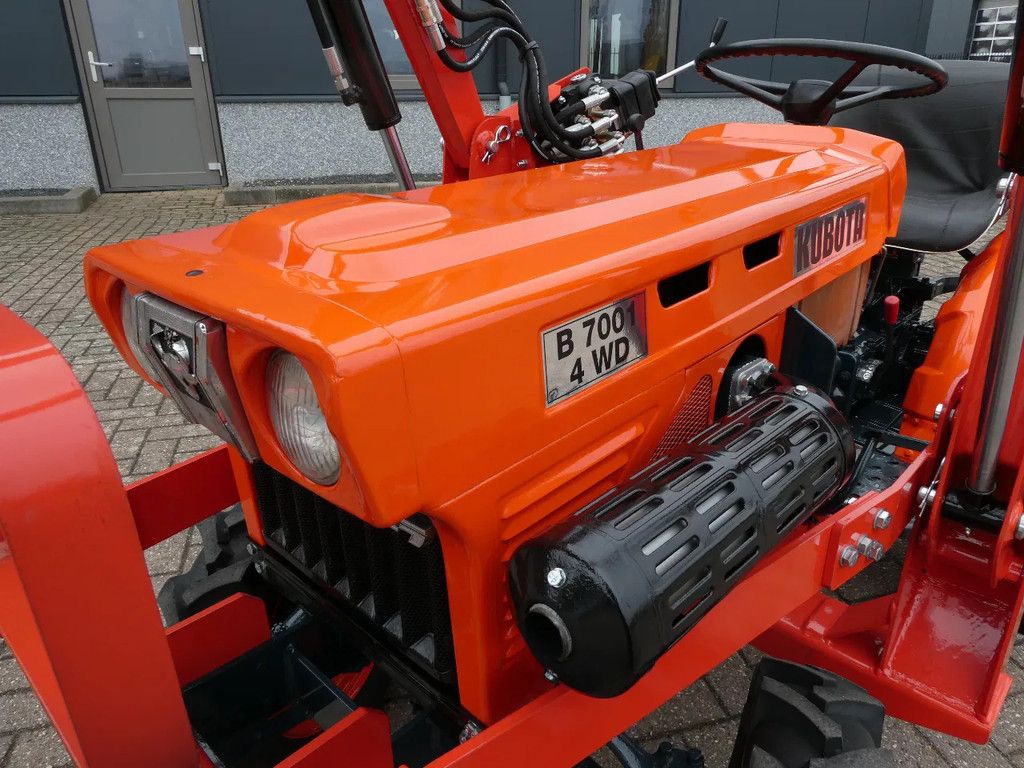 Kubota B7001 4wd / Voorlader