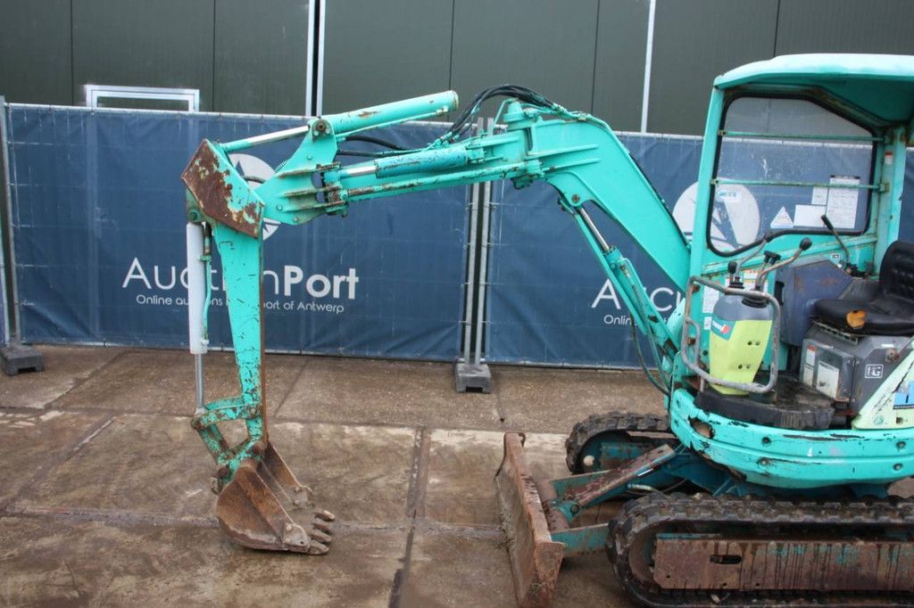 Crawler excavator Yanmar B2U Diesel