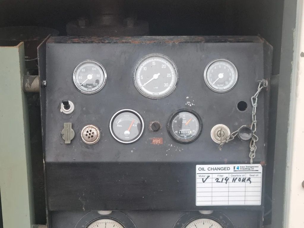 Nijhuis Mercedes-Benz OM636