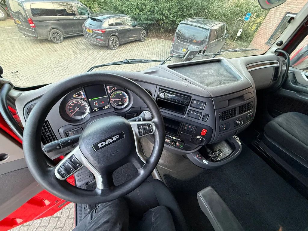 DAF XF 450 4X2 Space Cab Standairco Smarttacho 2 NL Truck