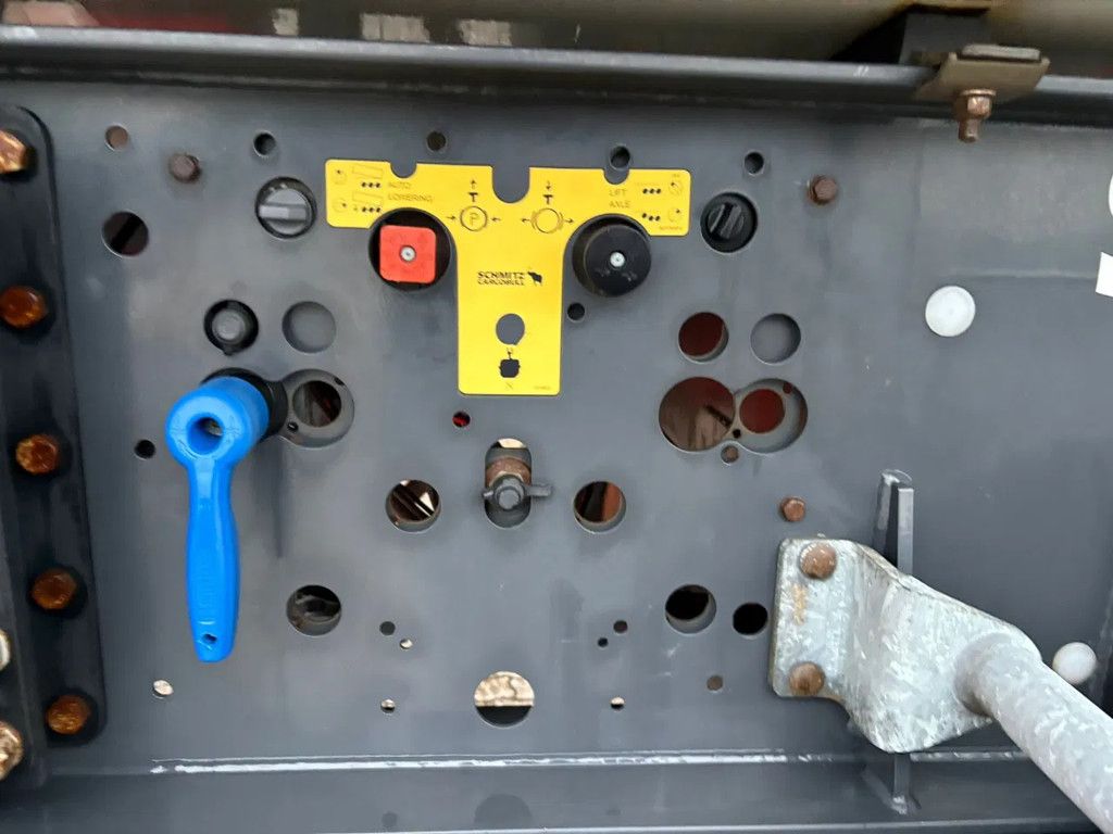 Schmitz Cargobull SGF*S3 24M3 Hardox staal kipper NL Trailer