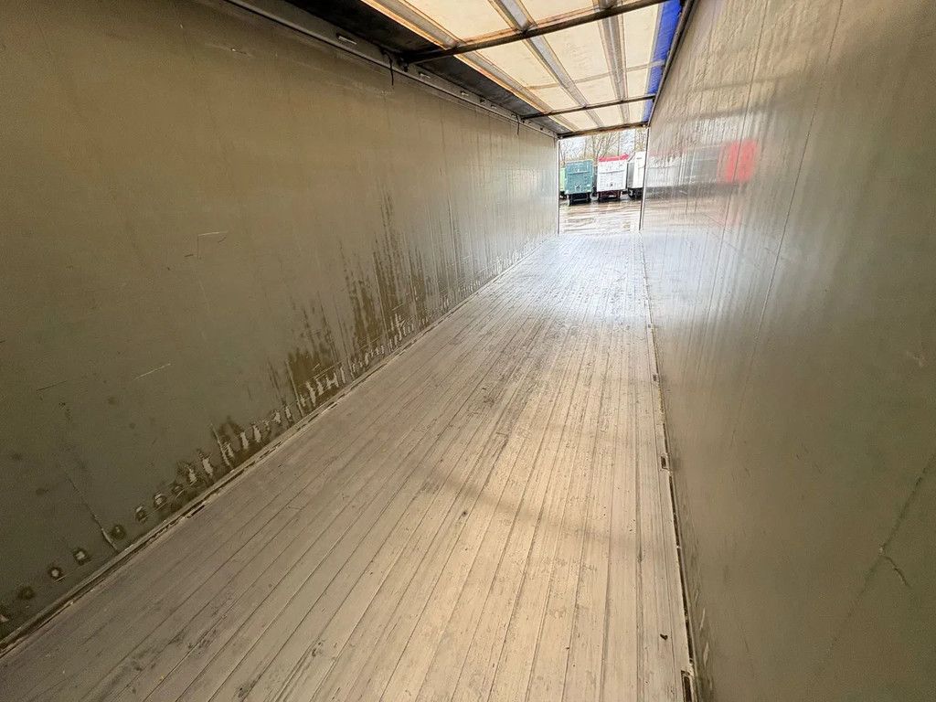 Kraker 92m3 Cargo Floor GMP, Top condition