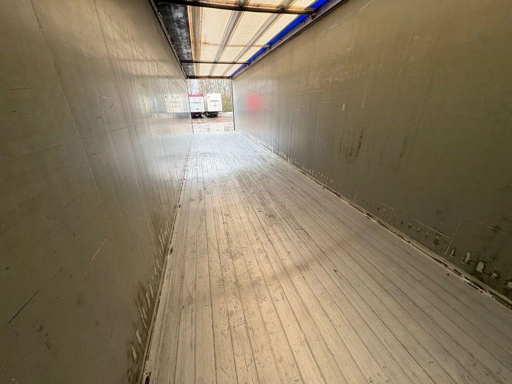 Kraker 92m3 Cargo Floor GMP, Top condition