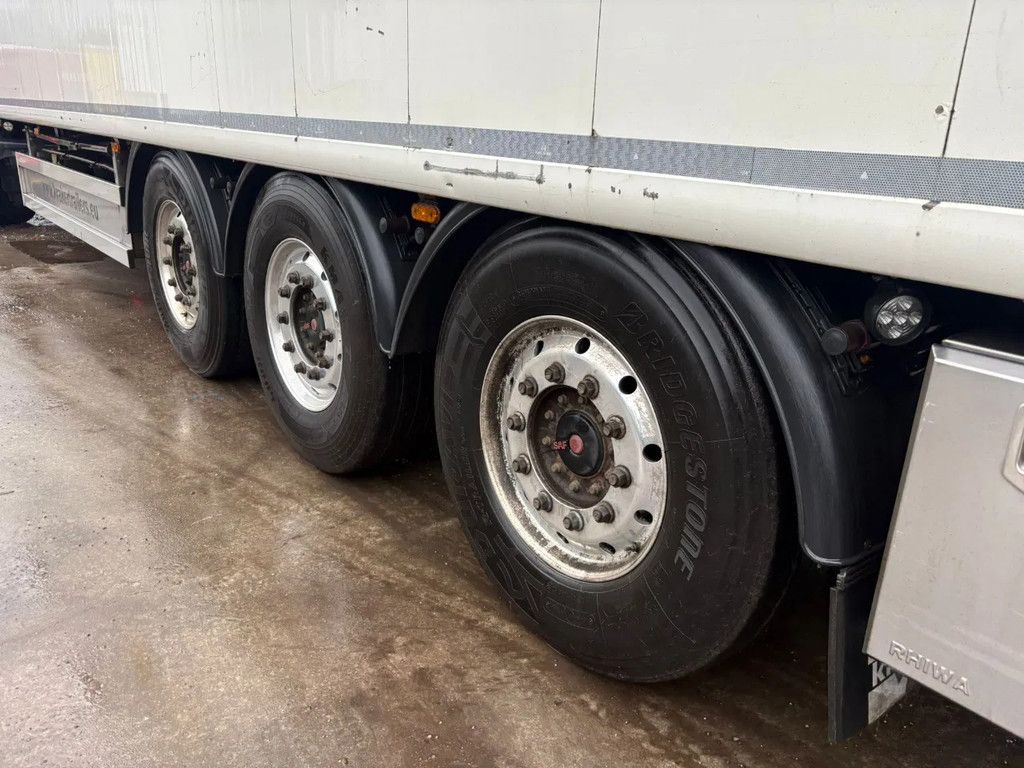 Kraker 92m3 Cargo Floor GMP, Top condition