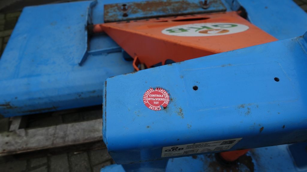 GKB Aerator AR200 met gewichten