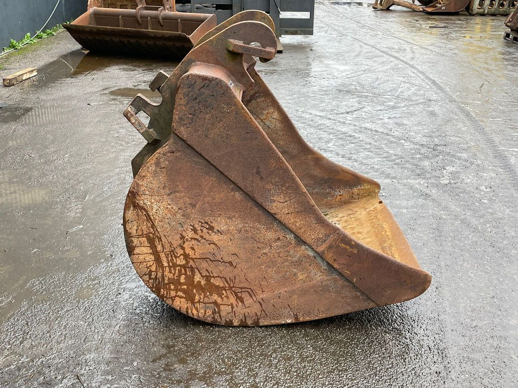 Caterpillar Digging bucket