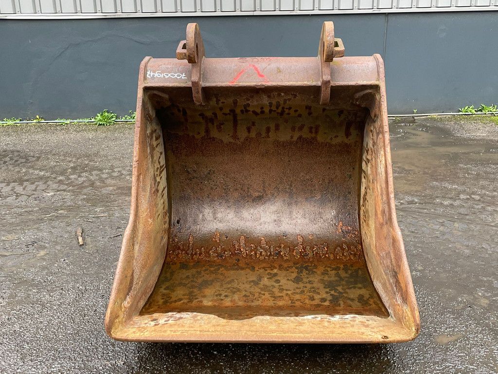 Caterpillar Digging bucket