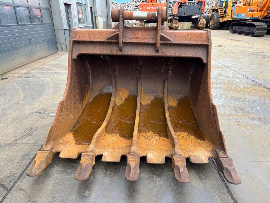 Caterpillar Bucket Cat 365/374