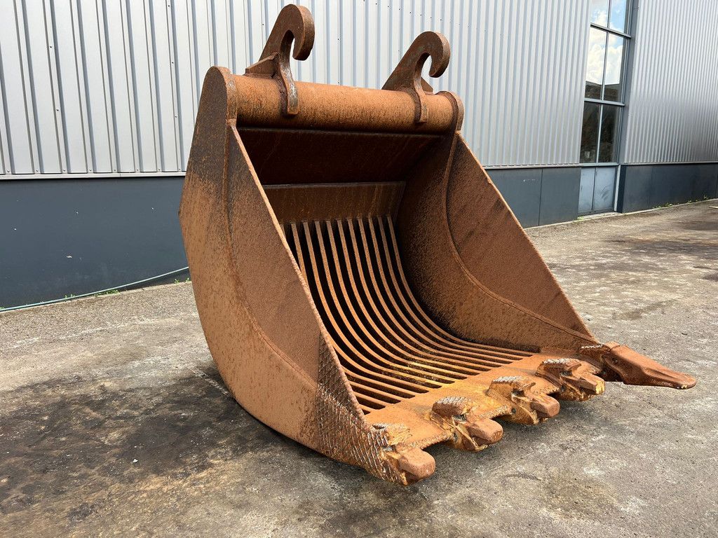 Verachtert Skeleton bucket CW55