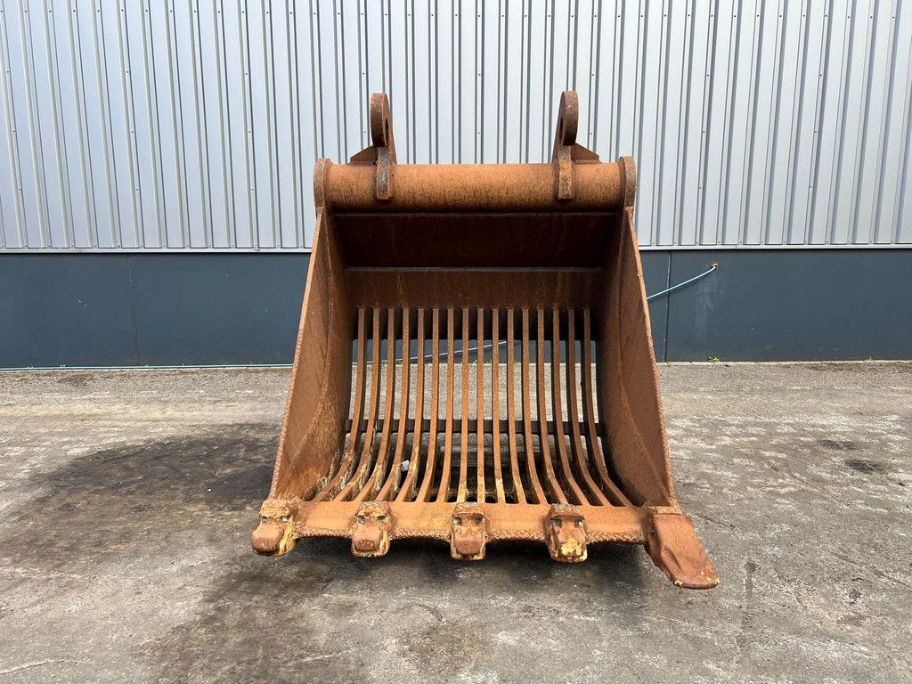 Verachtert Skeleton bucket CW55