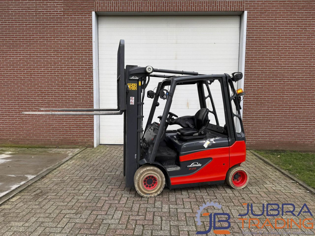 Linde E25-01 Elektrische Heftruck | 2018 | 13900U | 2.5T | 4.6M