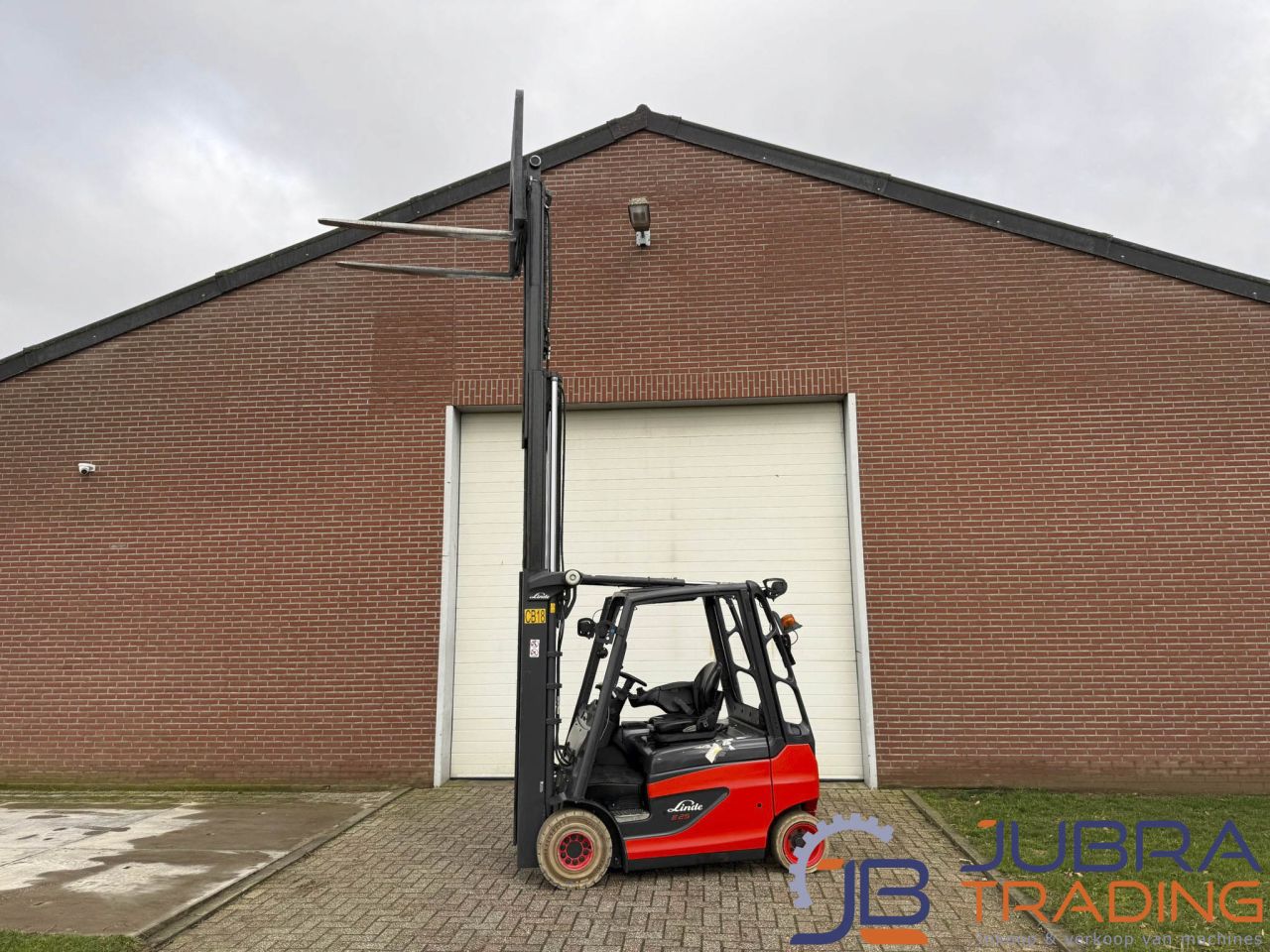 Linde E25-01 Elektrische Heftruck | 2018 | 13900U | 2.5T | 4.6M