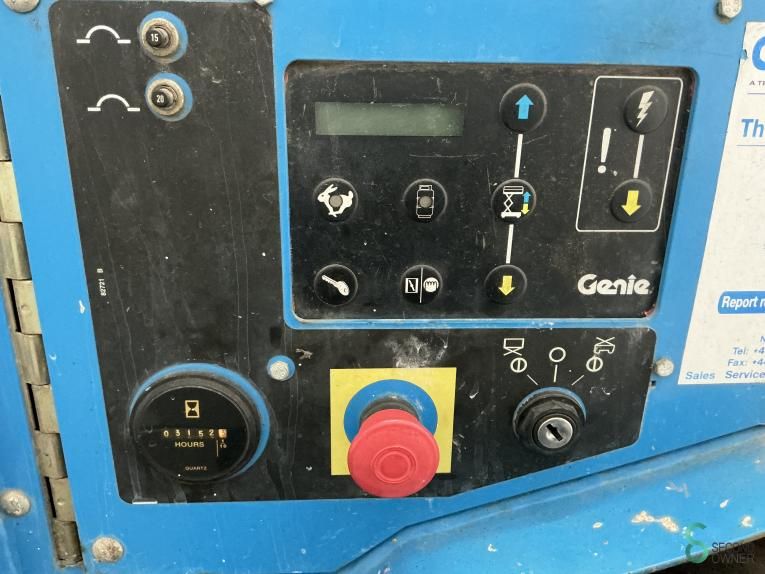 Scissor lift Genie GS-2668RT 2007