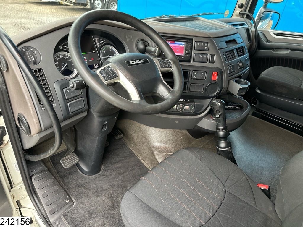 DAF XF 530 EURO 6, Retarder, Manual transmission