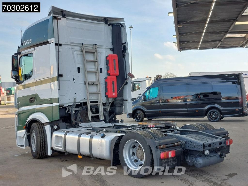 Mercedes Actros 1848 4X2 Mega GigaSpace 2x Tanks
