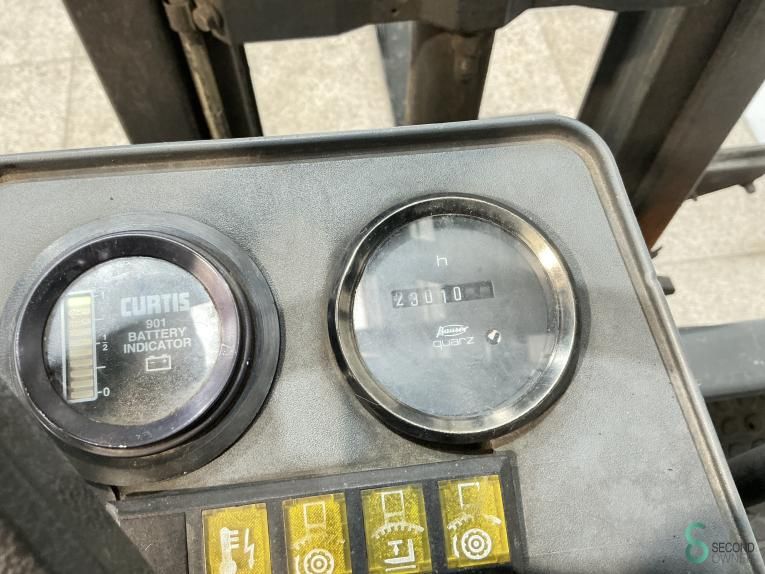 Forklifts Electric Still R20-20 1995