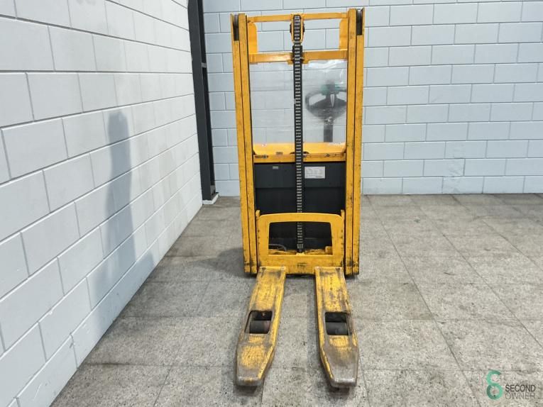 Stackers Electric Jungheinrich EJC 112 2013