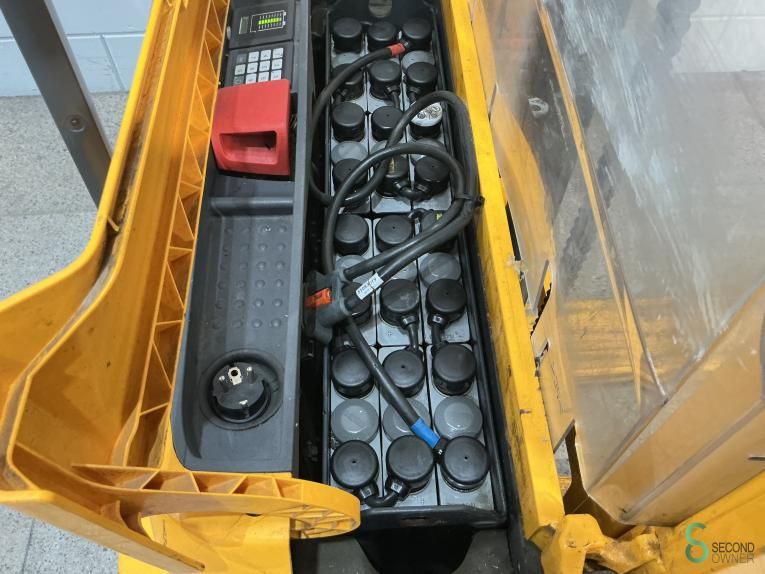 Stackers Electric Jungheinrich EJC 112 2013