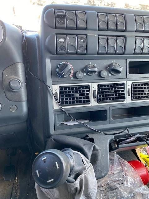 Box Truck Iveco Eurocargo 75E18 Diesel 2008